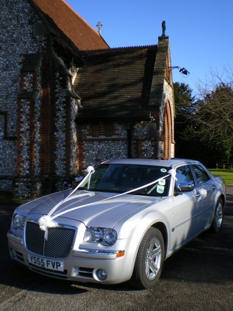 Chrysler 300 wedding car hire