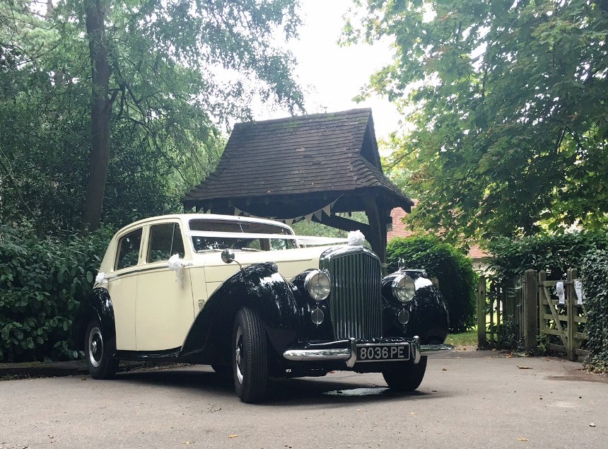 Wedding Car Hire East Grinstead Wedding Car Hire East Grinstead