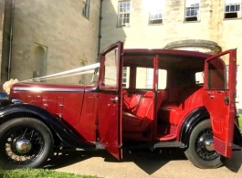 Vintage wedding car hire in Luton