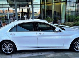 Luxury Mercedes wedding car in London