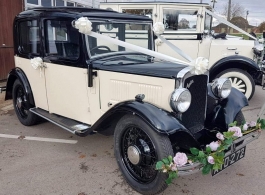 Vintage Austin for weddings in Horsham