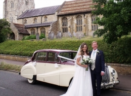 Vintage wedding car hire in Letchworth
