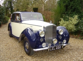 Classic 1951 Bentley for weddings in Wokingham