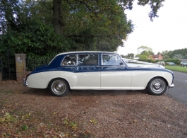 Classic Rolls Royce Phantom wedding car in Southampton