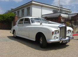 Classic Bentley wedding car hire in Tonbridge