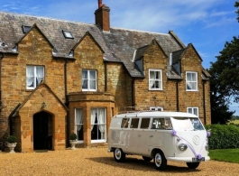 Splitscreen Campervan for weddings in Daventry