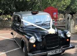 Classic Black Taxi for weddings in Bedford