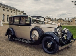 Vintage Rolls Royce for weddings in Milton Keynes