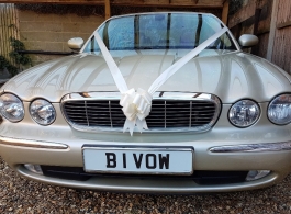 Modern Jaguar wedding car hire in Milton Keynes
