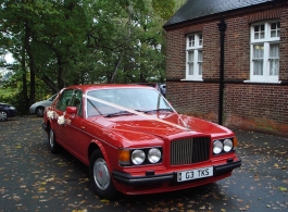 Red Bentley Turbo for weddings in Gravesend