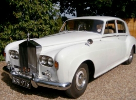 Classic Rolls Royce Silver Cloud for weddings in Reading