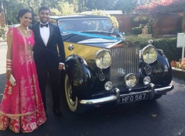 Classic 1950s Rolls Royce for weddings in Woking
