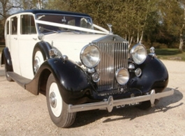 Vintage Rolls Royce for weddings in Winchester