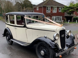 Vintage wedding car for hire in Reading