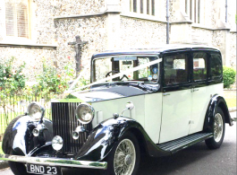 Vintage Rolls Royce wedding car in Hayling Island