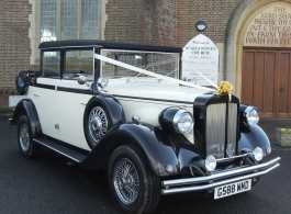 Vintage style wedding car hire in Tunbridge Wells