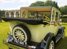 Vintage wedding car for weddings in East Grinstead