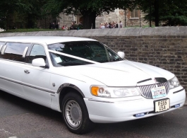 Wedding Limousine for hire in Sevenoaks